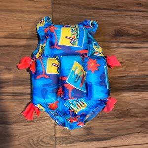 Float bathing suite for 20-30 pounds